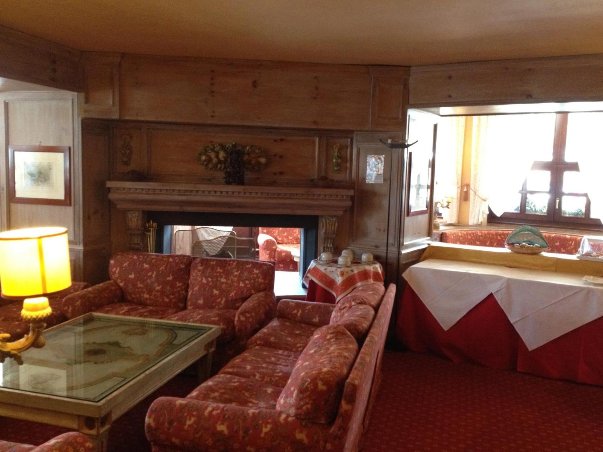 Rta Hotel Catturani Madonna エクステリア 写真