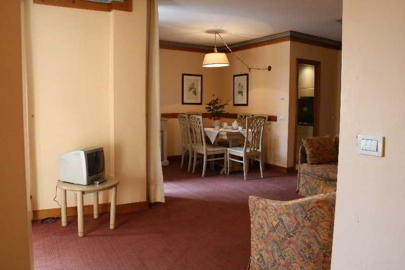 Rta Hotel Catturani Madonna エクステリア 写真